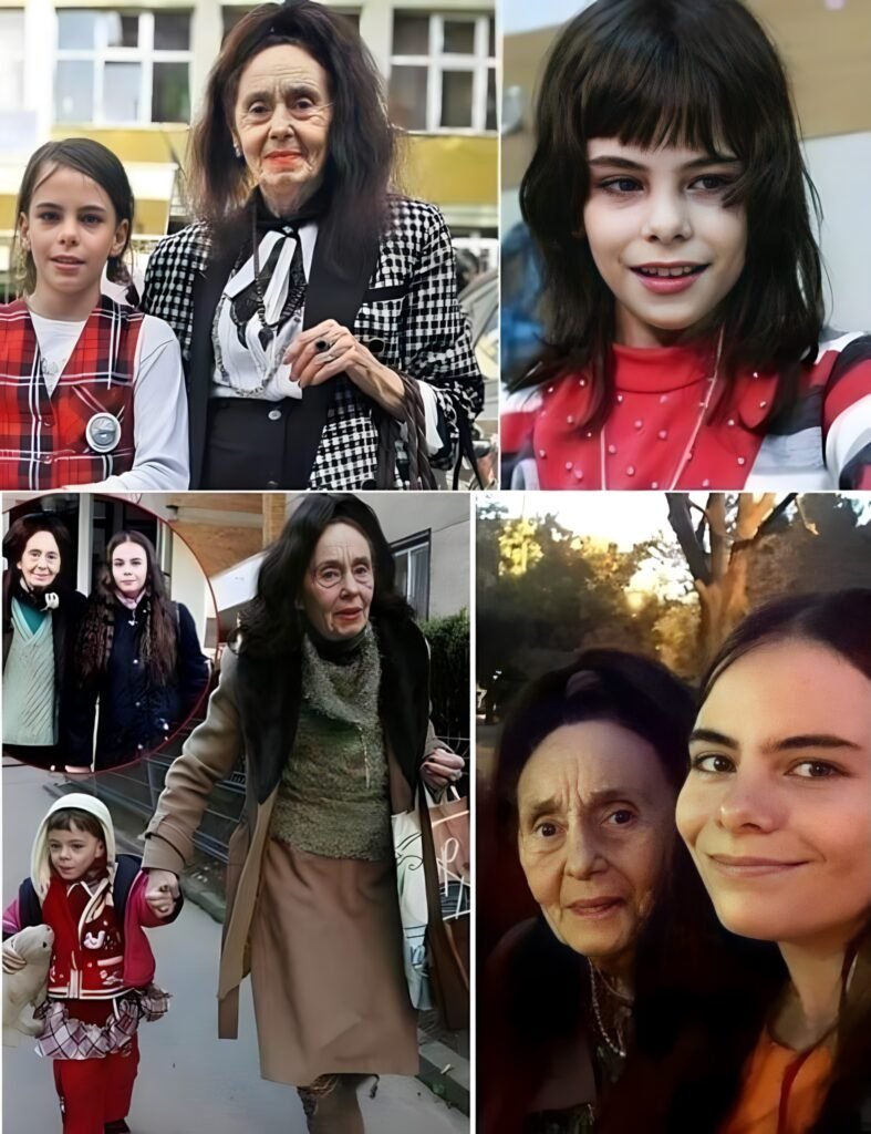 Adriana Iliescu este considerată a fi cea mai în vârstă mamă din lume.
