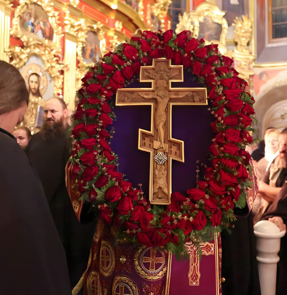 Rugaciunea Sfintei Cruci te scapa de toate relele din viata ta. Ce trebuie sa faci atunci cand o citesti
