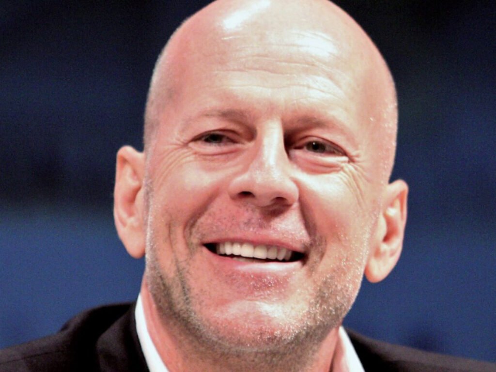 Bruce Willis continuă lupta cu demența frontotemporală. Emma Heming Willis: „Face tot ce poate”