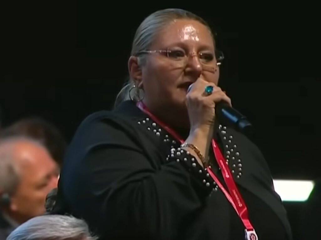 Diana Șoșoacă la Sankt Petersburg, avertisment dur de la MAE. Imagini compromițătoare cu oligarhi ruși